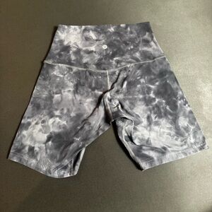 lululemon athletica High-Rise Tie-Dye Bike Shorts - Black & Gray